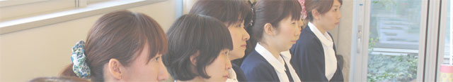 スタッフ会議の様子